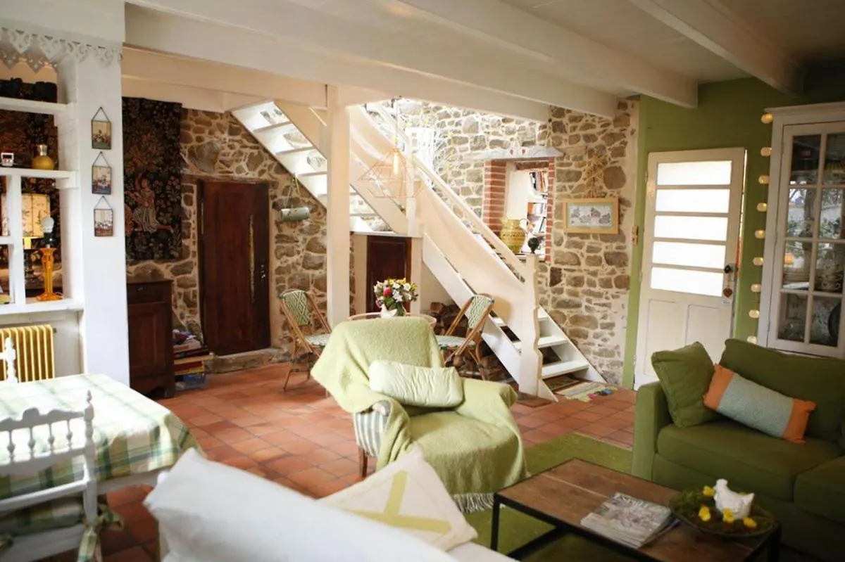 상케 포흐트리유 Rue Des Dolmens B&B 상케 포흐트리유